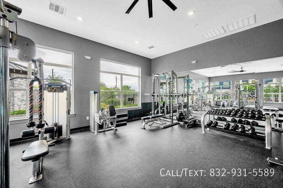 Apartment for rent at 2398 Townhall Lane #EAGW, Katy, TX 77449