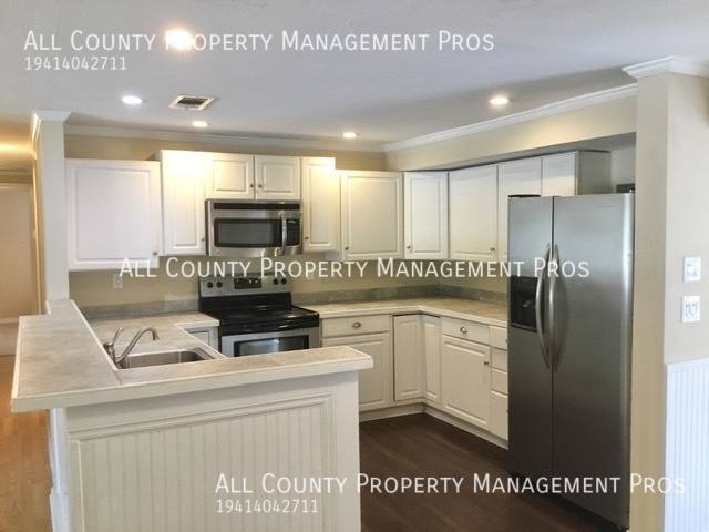 House for rent at 856 32nd St, Sarasota, FL 34234