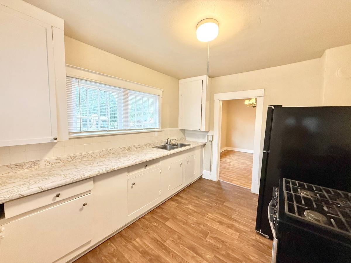Apartment for rent at 2602 6th Ave, Pueblo, CO 81003
