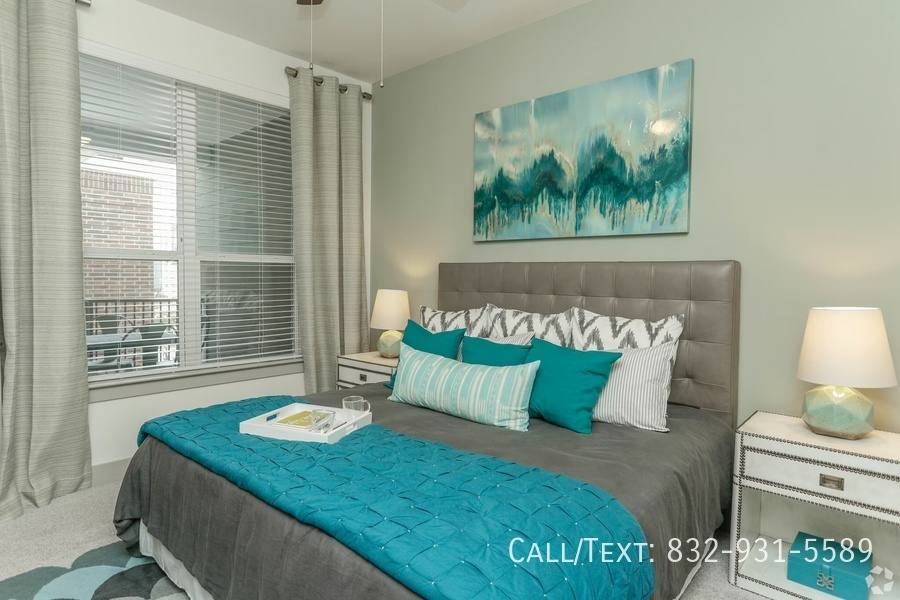 Apartment for rent at 2799 N Durham Dr #HNH1, Houston, TX 77008