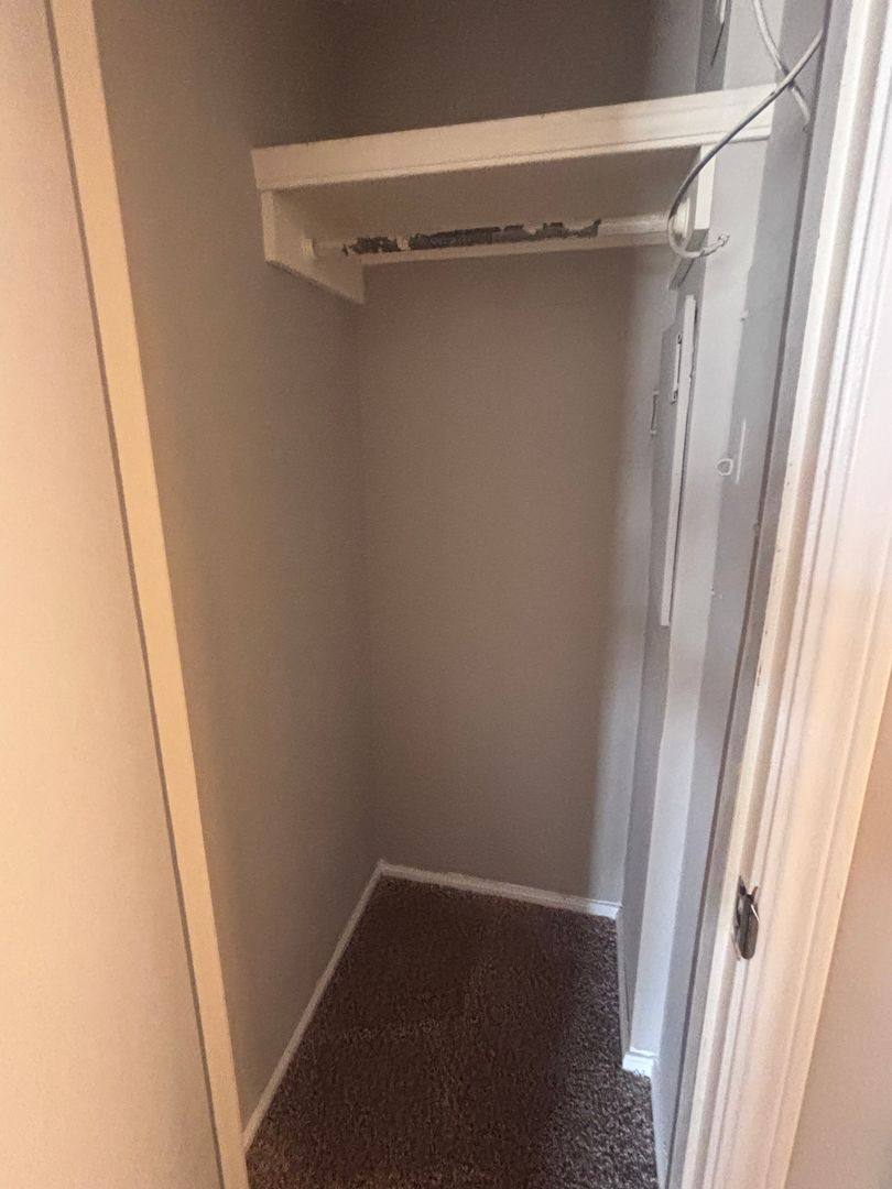 Condo for rent at 4750 E 68th St #152, Tulsa, OK 74136