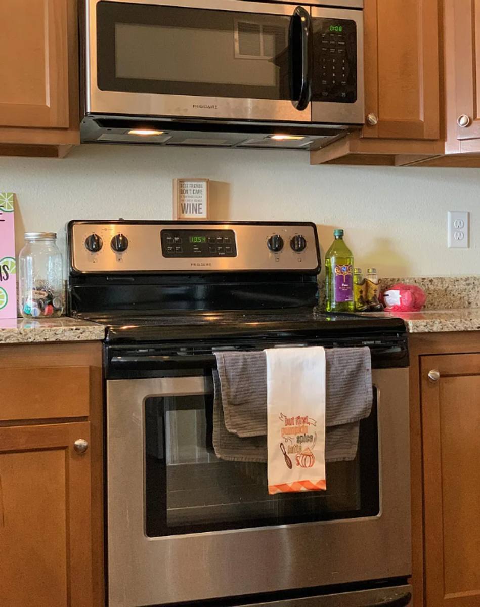 Apartment for rent at 923 Thurston St, Manhattan, KS 66502