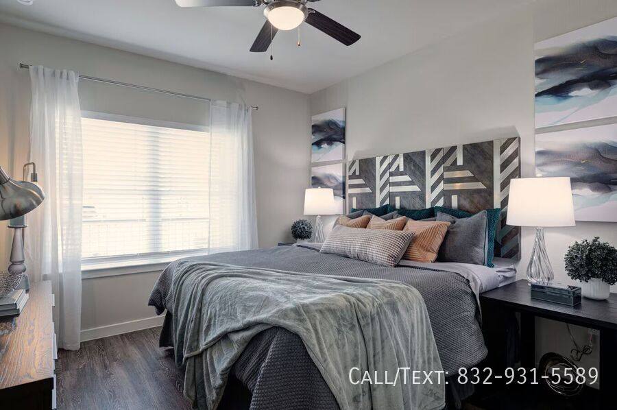 Apartment for rent at 1035 Seamist Dr #SLHS, Houston, TX 77008