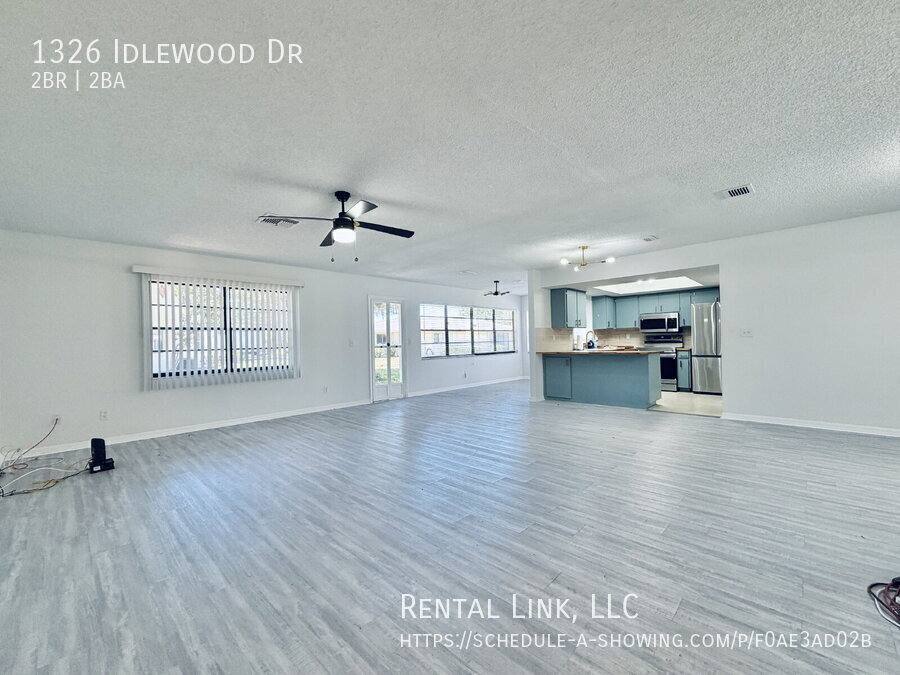 Apartment for rent at 1326 Idlewood Dr, Sun City Center, FL 33573