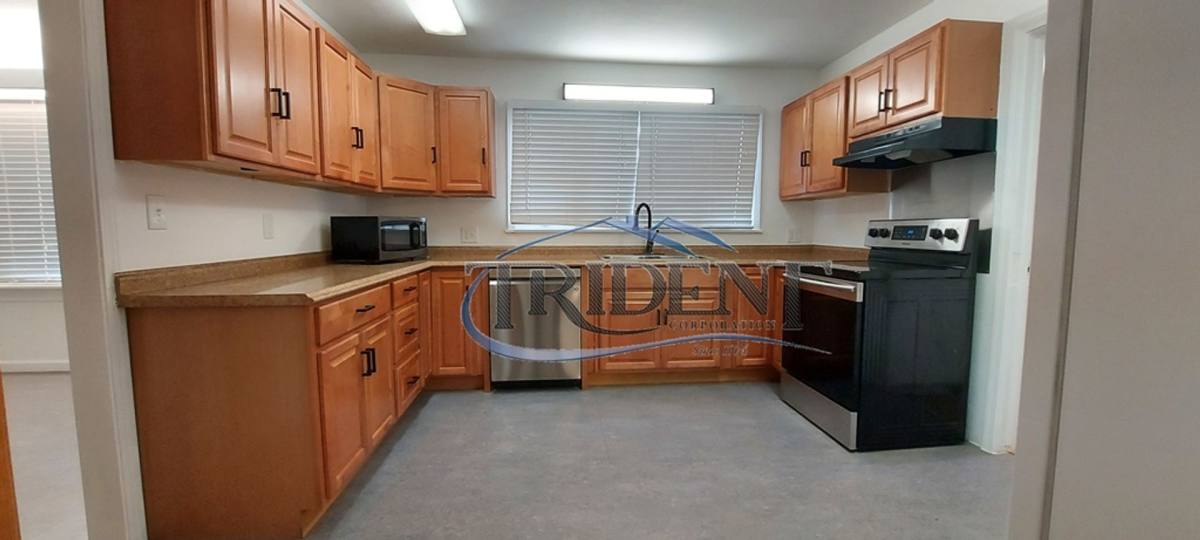 House for rent at 9618 Garden Highway, Yuba City, CA 95991