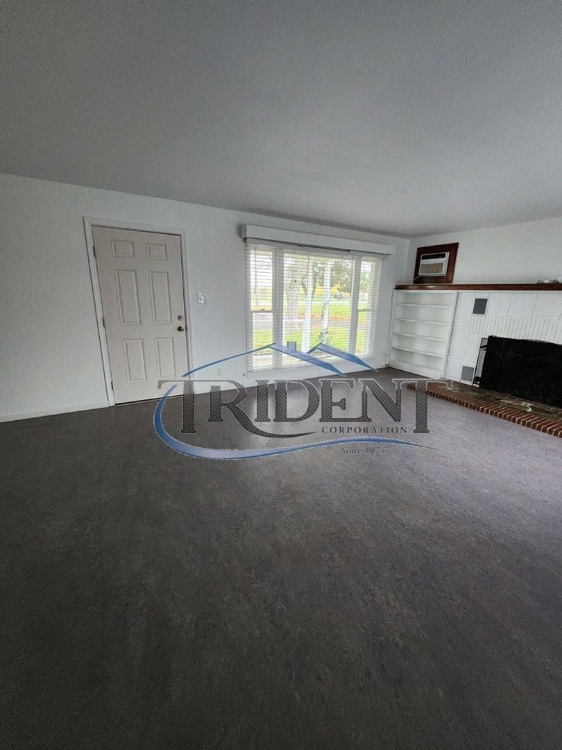 House for rent at 9618 Garden Highway, Yuba City, CA 95991