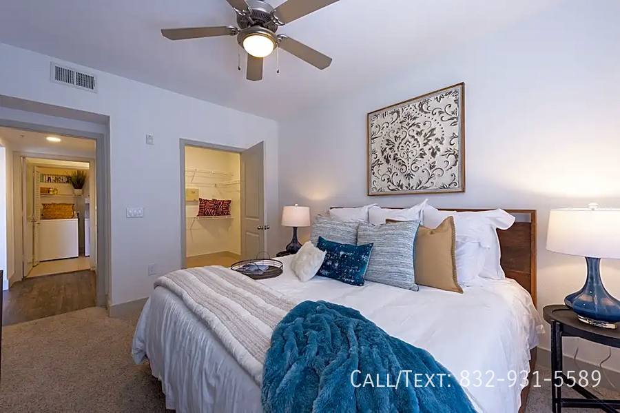 Apartment for rent at 598 Texas Ave #22SS1, Houston, TX 77002