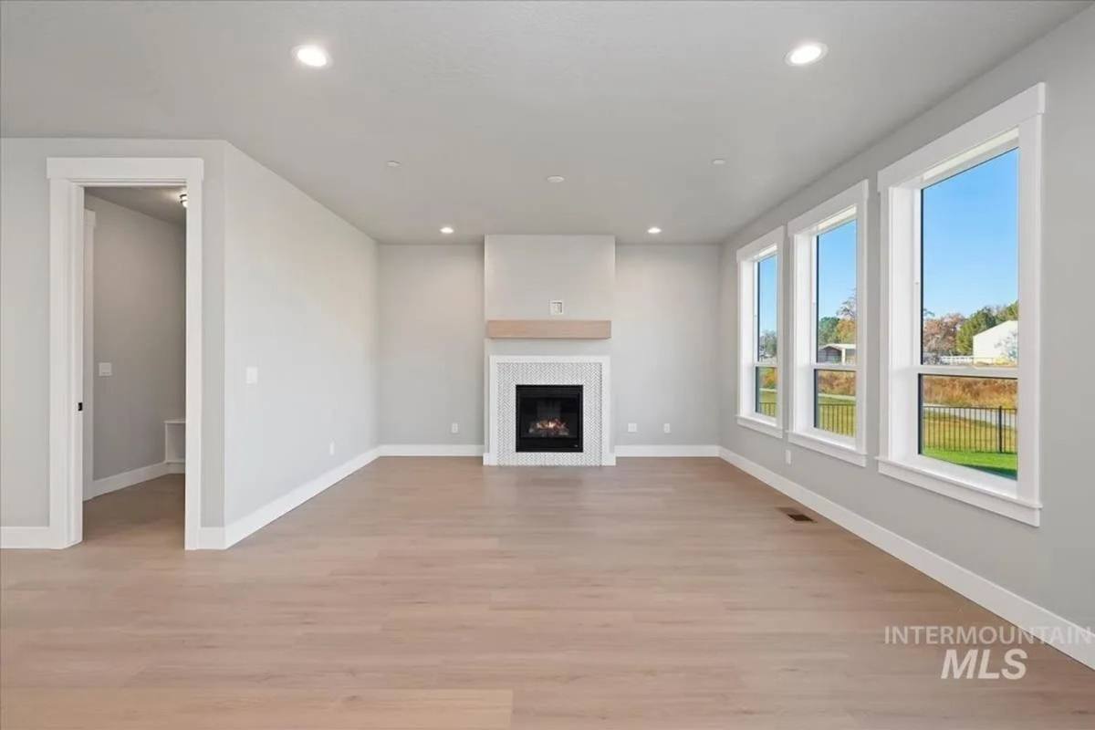 House for rent at 404 Hidden Mill Court, Middleton, ID 83644