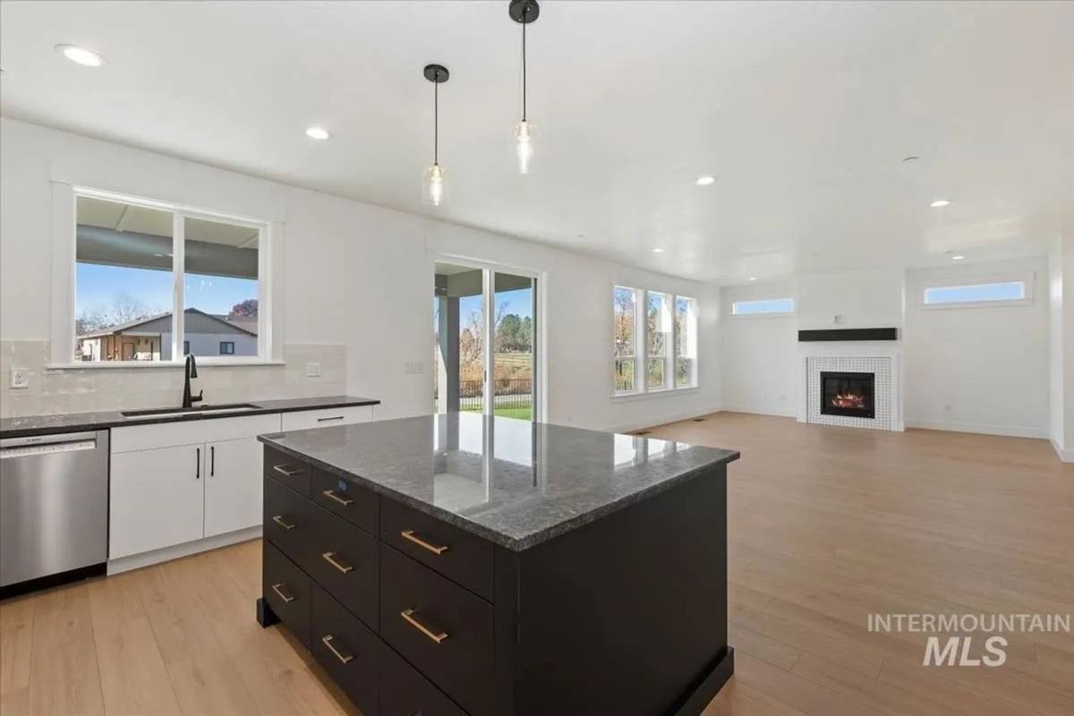 House for rent at 388 Hidden Mill Court, Middleton, ID 83644