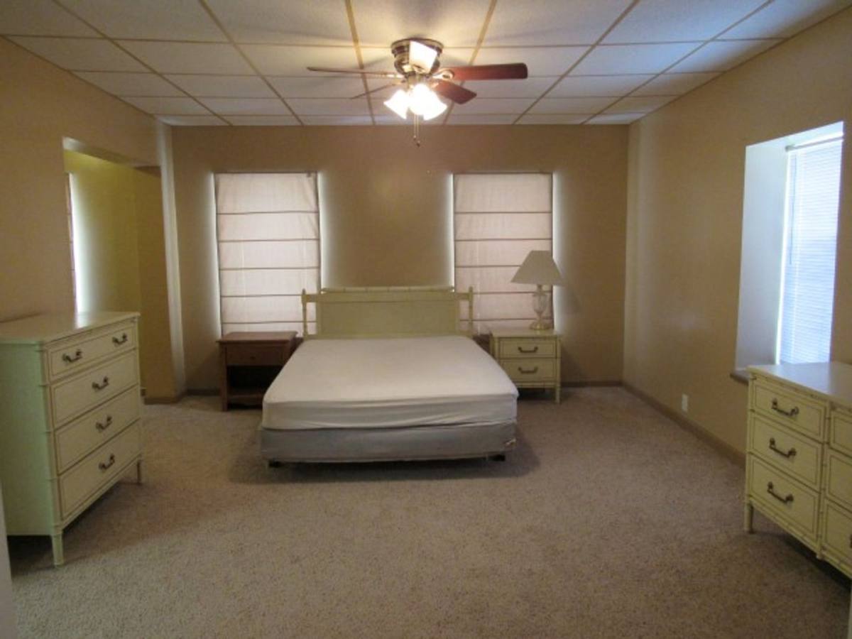 Apartment for rent at 301-303 S 7th, Quincy, IL 62301