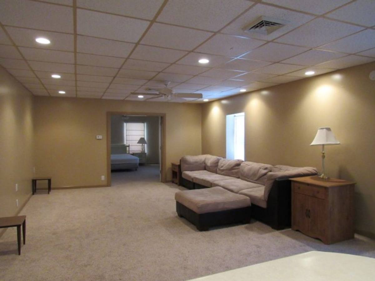 Apartment for rent at 301-303 S 7th, Quincy, IL 62301