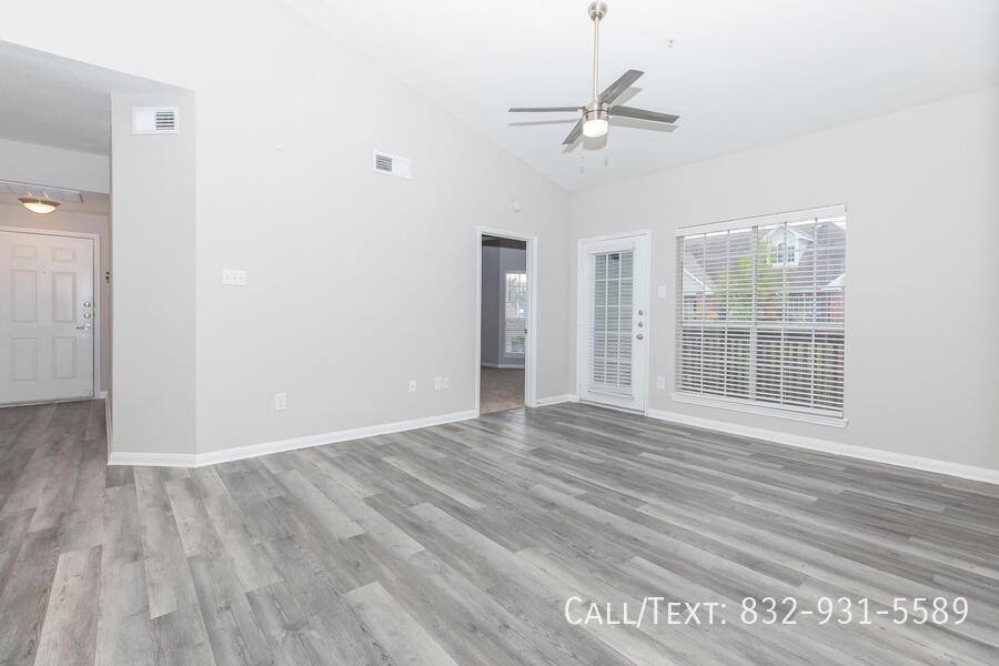 Apartment for rent at 2707 Dunvale Rd #TPPT5, Houston, TX 77063