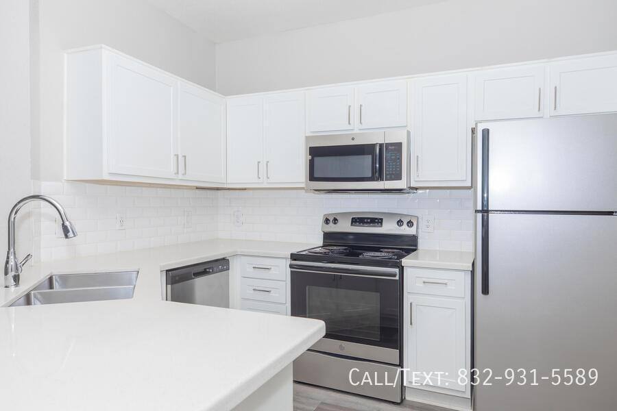 Apartment for rent at 2707 Dunvale Rd #TPPT5, Houston, TX 77063