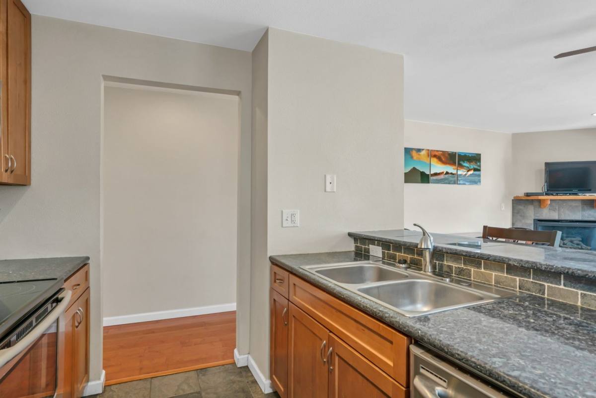 Townhouse for rent at 410D Bayview Dr, Frisco, CO 80443