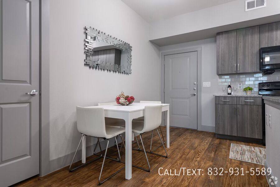 Apartment for rent at 5610 S Shaver St, Houston, TX 77034