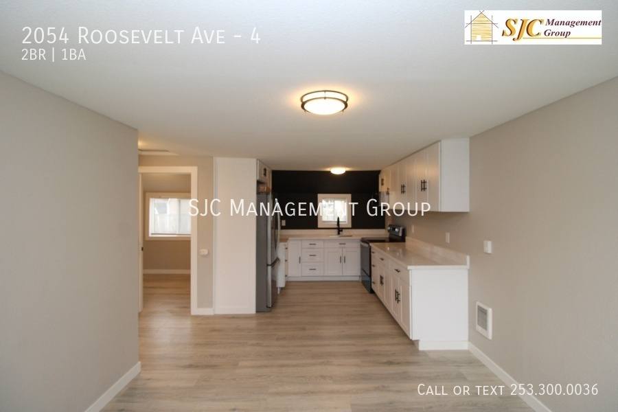 Apartment for rent at 2054 Roosevelt Ave #4, Enumclaw, WA 98022