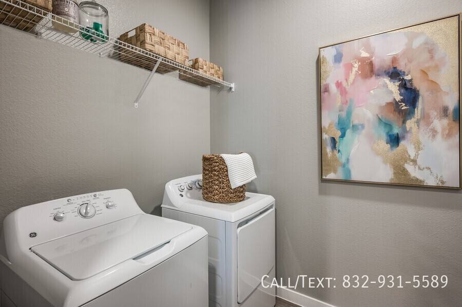 Apartment for rent at 1373 Taft St #L2, Houston, TX 77019