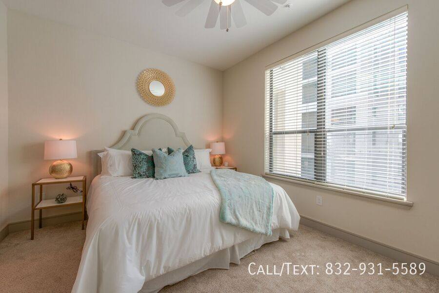 Apartment for rent at 2301 Chenevert St #THD1, Houston, TX 77003