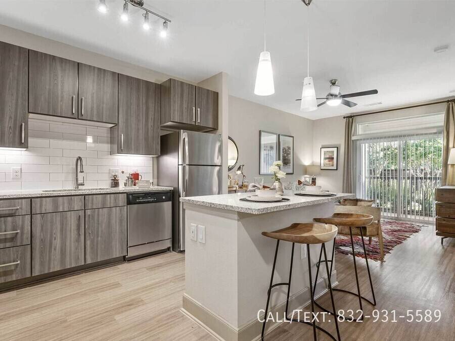 Apartment for rent at 9943 Pearland Parkway #ADBC, Houston, TX 77089