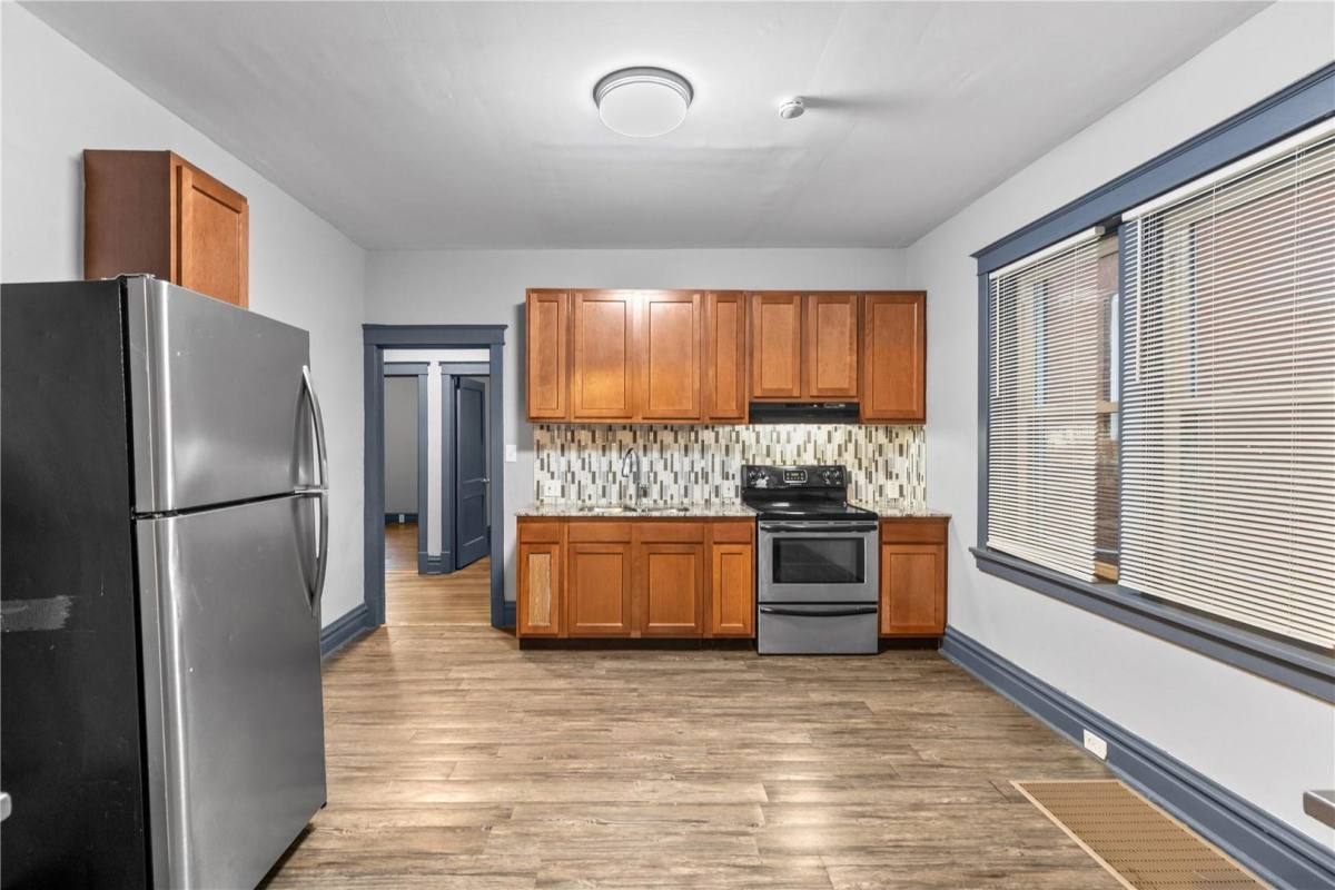 Apartment for rent at 4040 Shreve Ave, Saint Louis, MO 63115