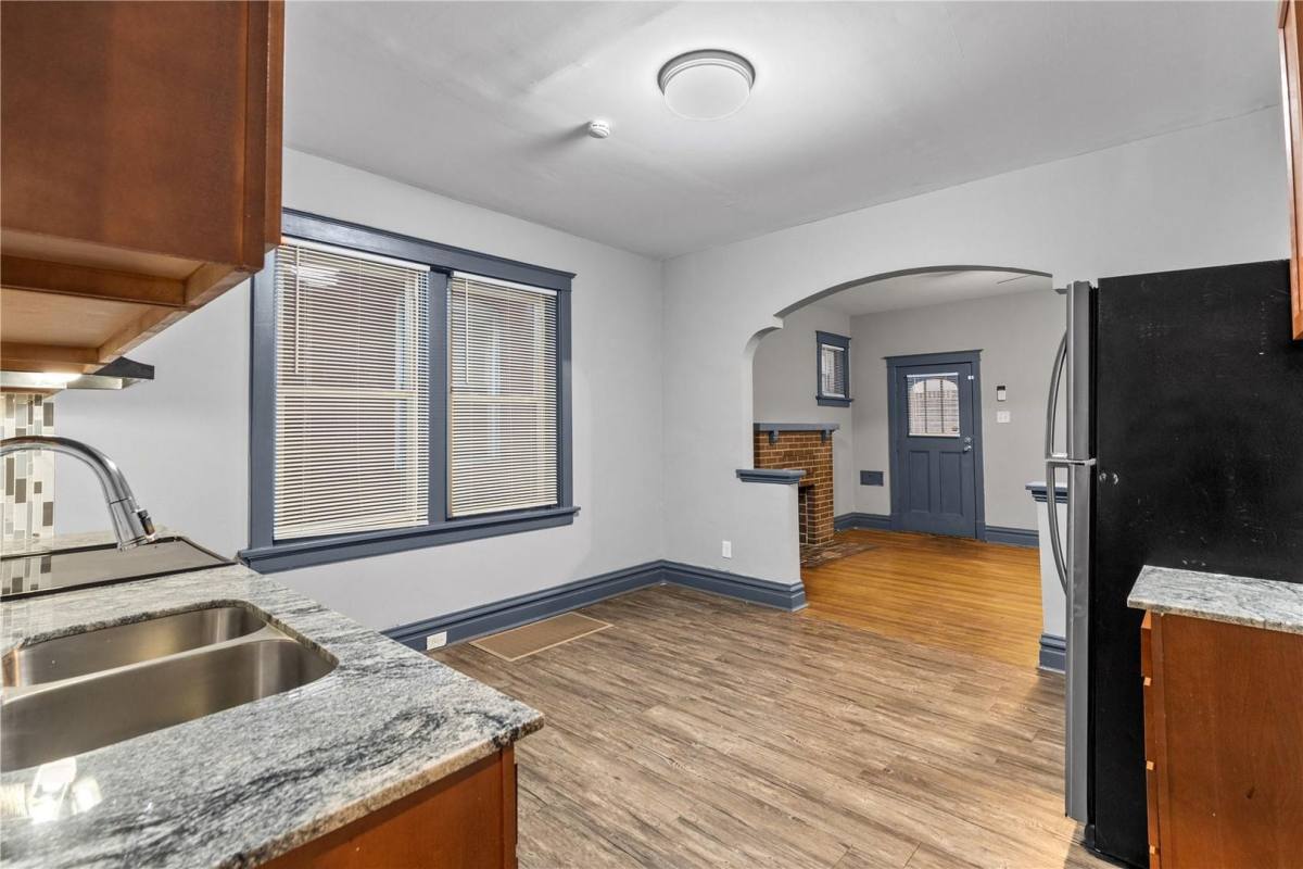 Apartment for rent at 4040 Shreve Ave, Saint Louis, MO 63115