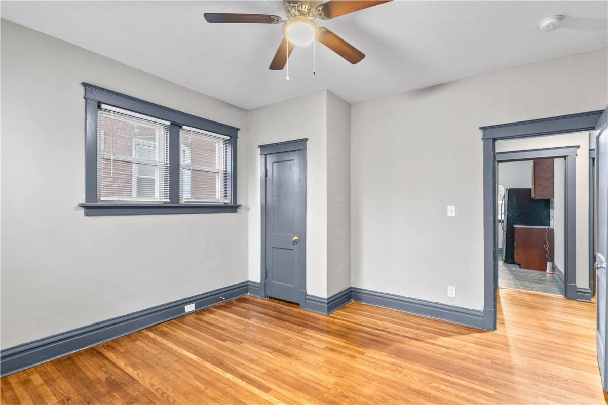 Apartment for rent at 4040 Shreve Ave, Saint Louis, MO 63115