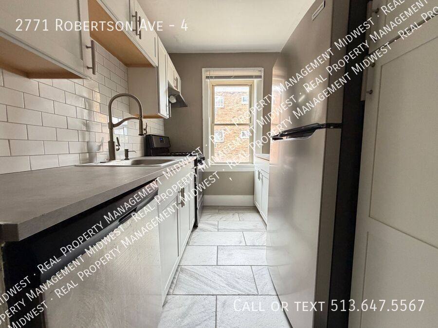 Apartment for rent at 2771 Robertson Ave #4, Cincinnati, OH 45209