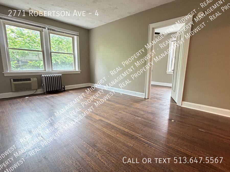 Apartment for rent at 2771 Robertson Ave #4, Cincinnati, OH 45209