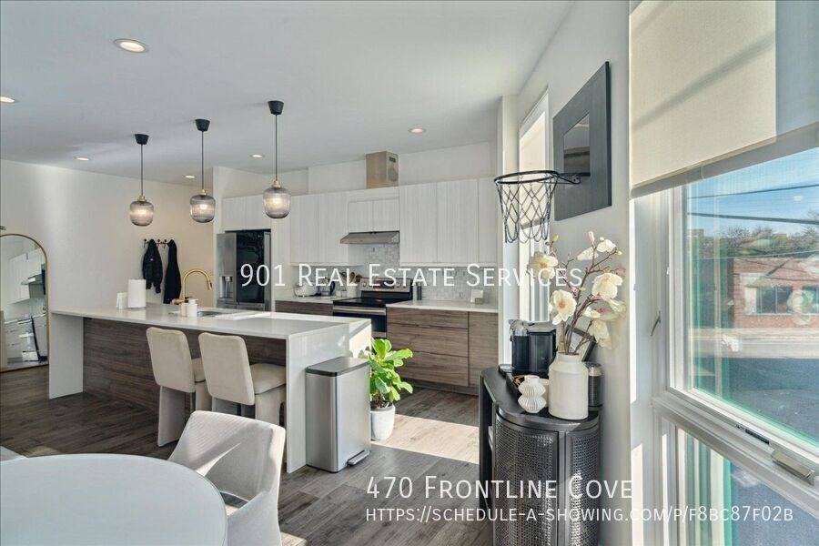 Townhouse for rent at 470 Frontline Cove, Memphis, TN 38103