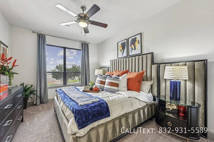 Apartment for rent at 3200 University Blvd #AAWU, Houston, TX 77005