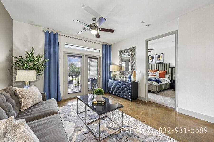 Apartment for rent at 3200 University Blvd #AAWU, Houston, TX 77005