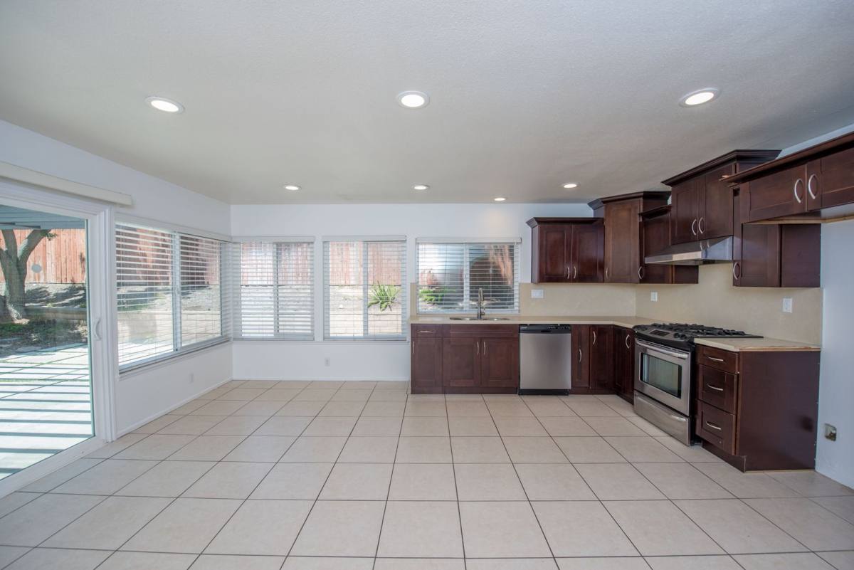 House for rent at 4395 Avenida De Las Flores, Yorba Linda, CA 92886