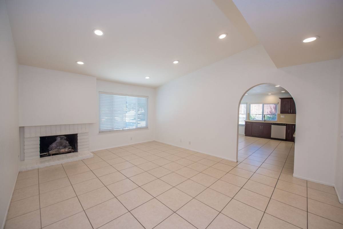 House for rent at 4395 Avenida De Las Flores, Yorba Linda, CA 92886