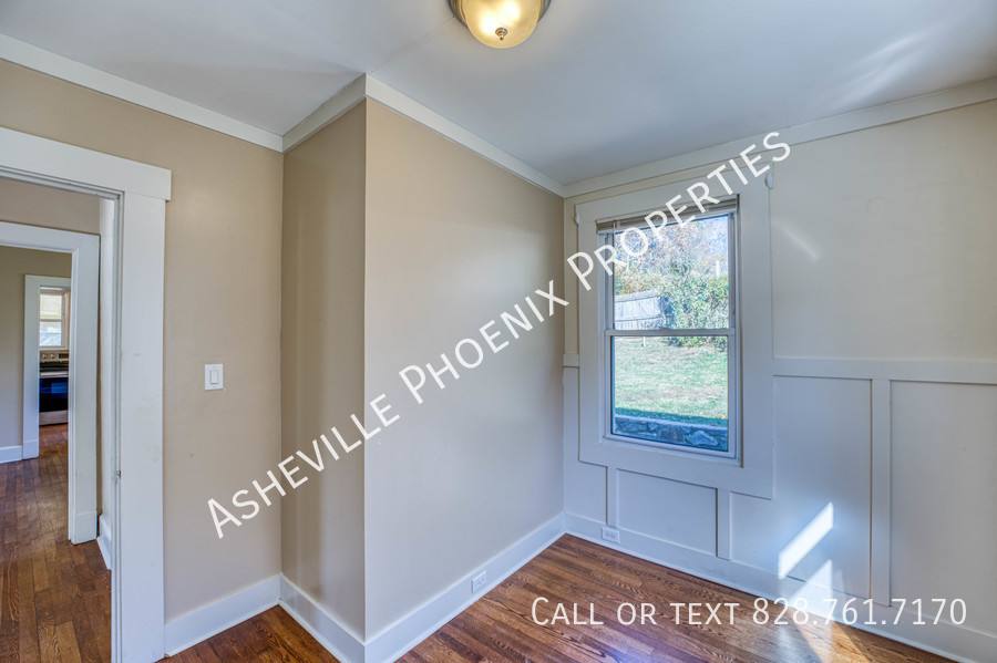 House for rent at 8 Enka Oak St, Candler, NC 28715