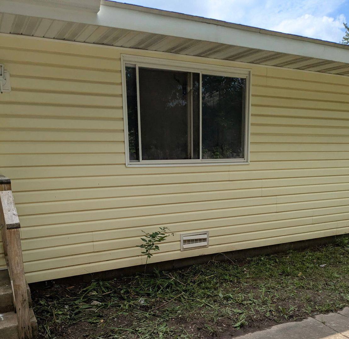 House for rent at 1406 Calhoun, Springfield, MO 65802