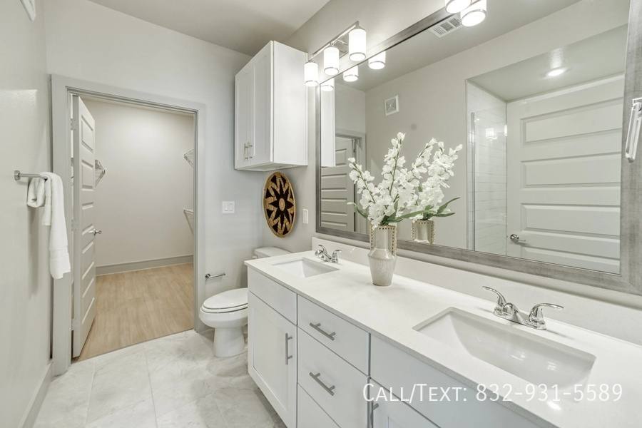 Apartment for rent at 268 W Crosstimbers St #DAS, Houston, TX 77018