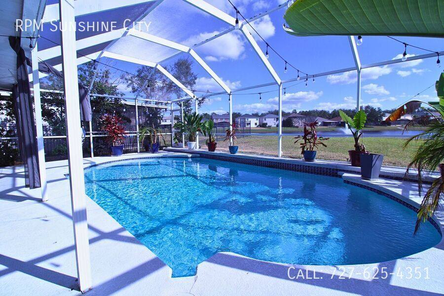 House for rent at 11129 Creek Haven Dr, Riverview, FL 33569