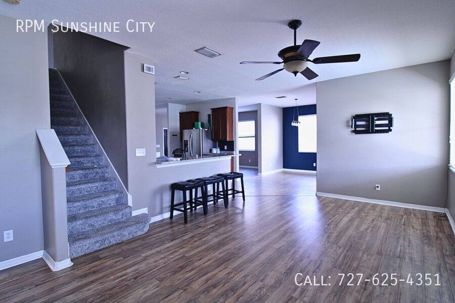 House for rent at 11129 Creek Haven Dr, Riverview, FL 33569