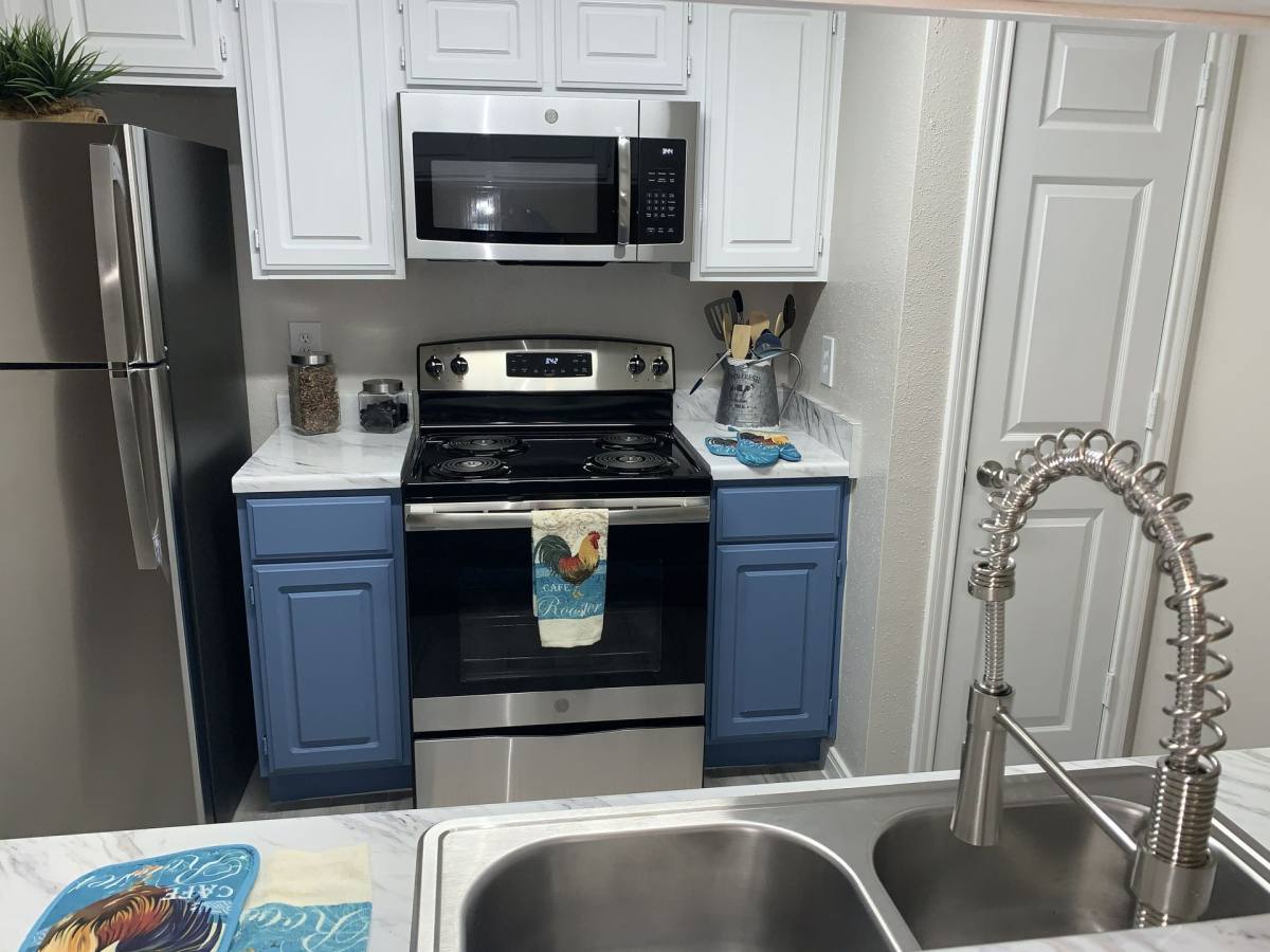 Apartment for rent at 17630 Wayforest Dr, Houston, TX 77060