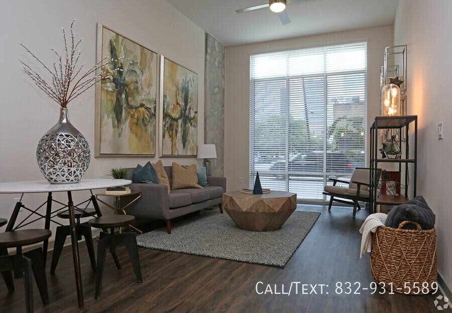 Apartment for rent at 2297 Austin St #711C, Houston, TX 77002