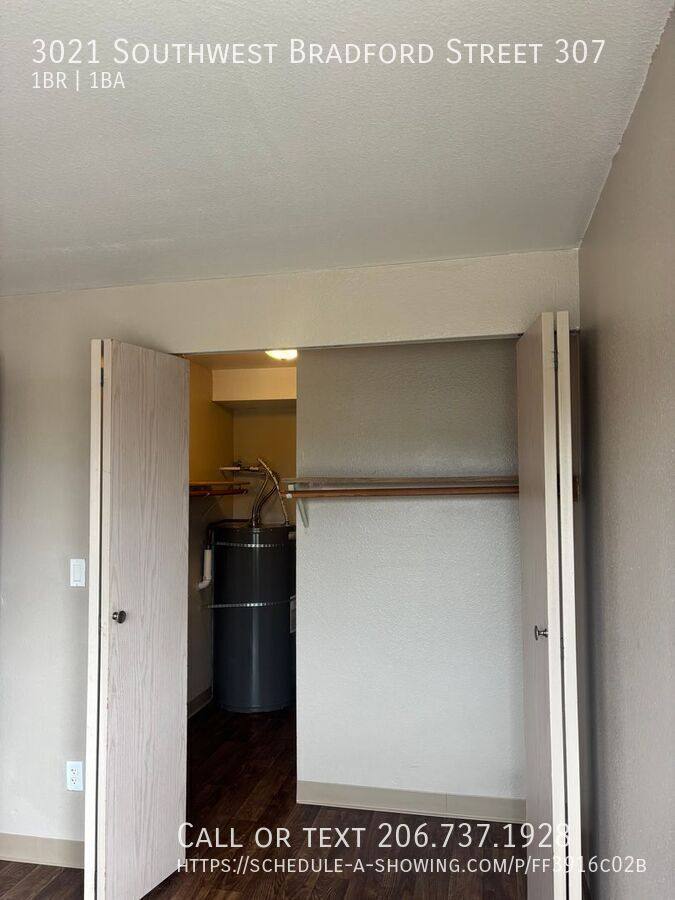 Apartment for rent at 3021 SW Bradford St #307, Seattle, WA 98126