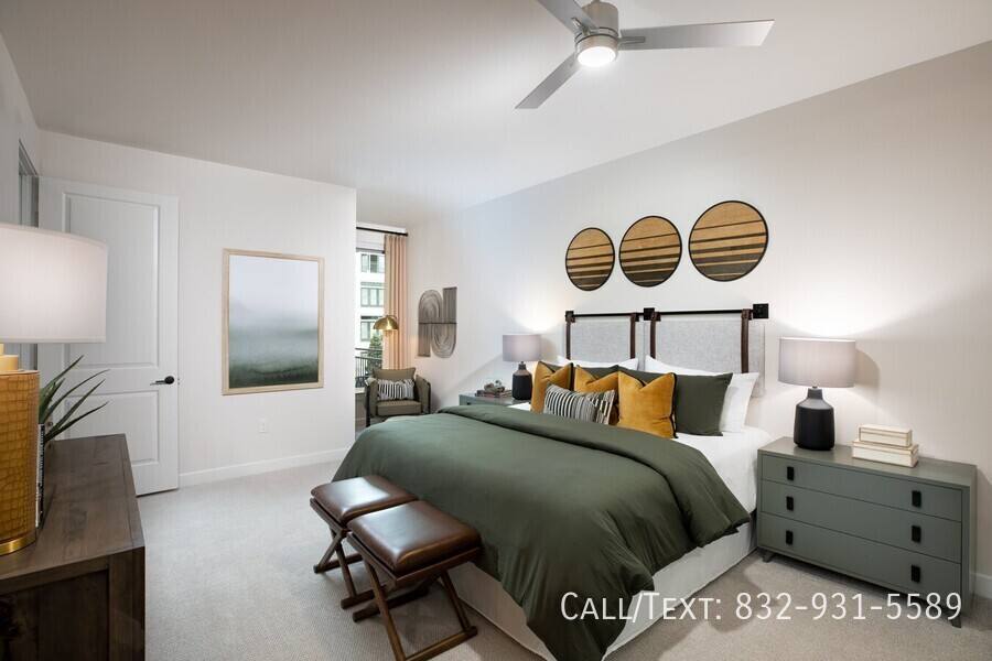 Apartment for rent at 4740 Westheimer Rd #ARO2, Houston, TX 77027