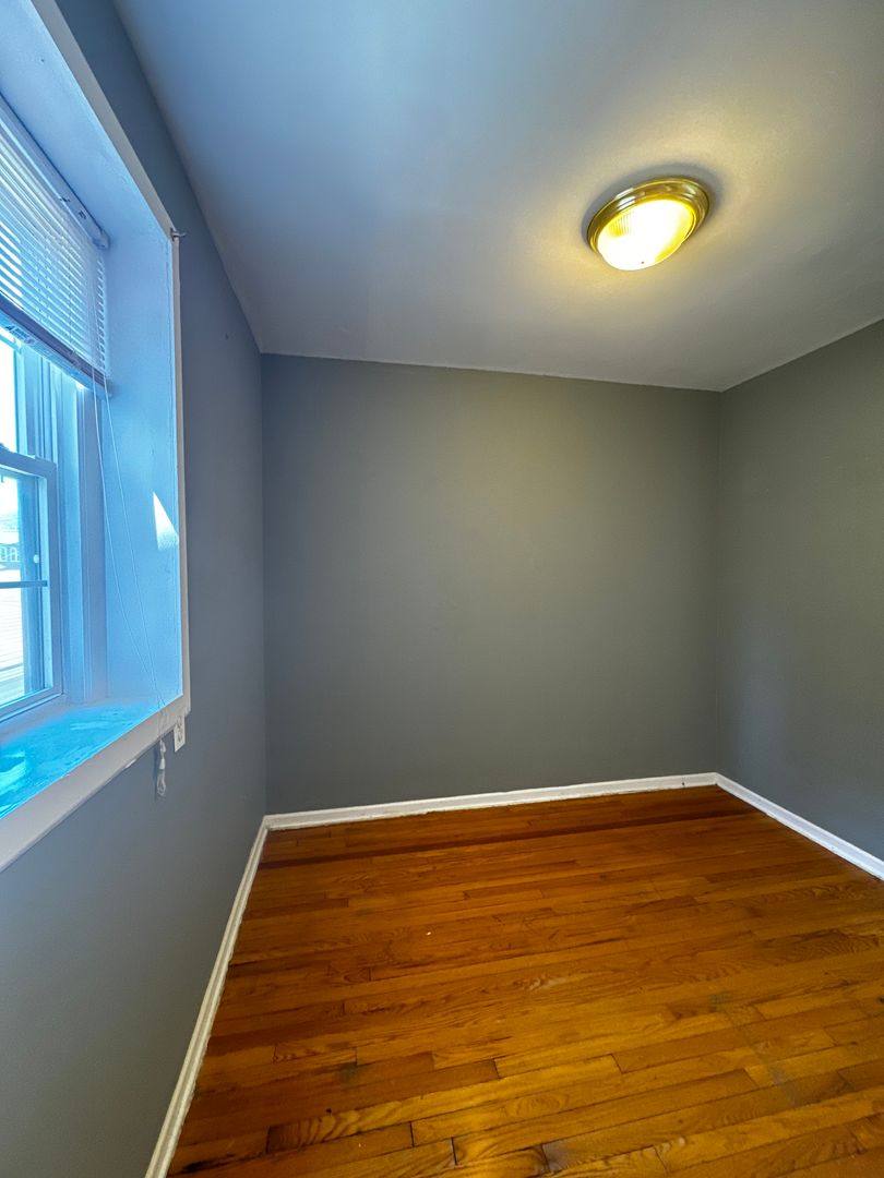 Apartment for rent at 5000 N Sawyer Ave, Chicago, IL 60625