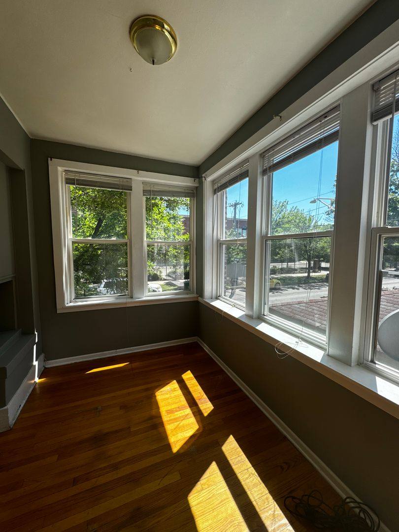 Apartment for rent at 5000 N Sawyer Ave, Chicago, IL 60625