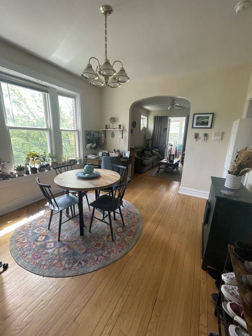 Apartment for rent at 5000 N Sawyer Ave, Chicago, IL 60625