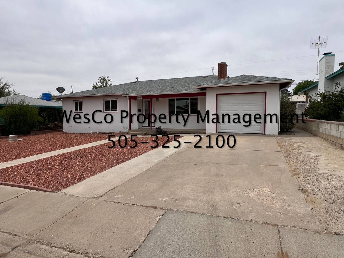 House for rent at 1507 Zuni Dr, Farmington, NM 87401