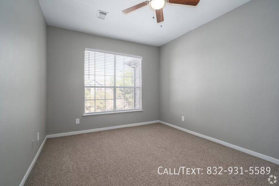 Apartment for rent at 9807 Cypresswood Dr #STB2, Houston, TX 77070