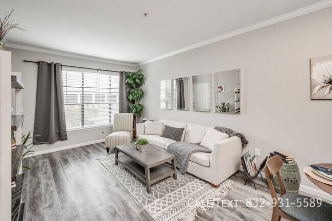 Apartment for rent at 1000 Eldridge Parkway S #WE1, Houston, TX 77077