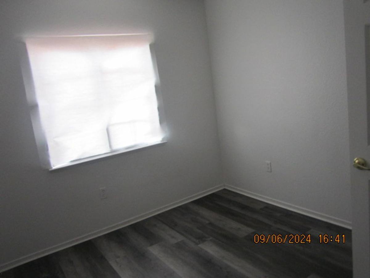 Apartment for rent at 1555 Balzar Ave, Las Vegas, NV 89106
