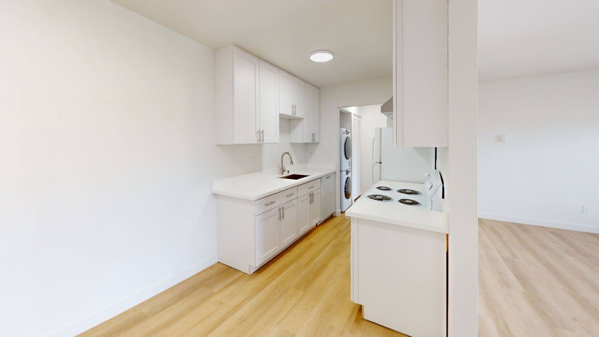 Apartment for rent at 620 5th Ave W, Seattle, WA 98119